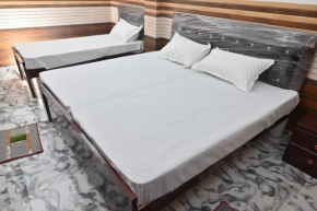 Raghu HomeStay - Best Rooms Booking in Ayodhya